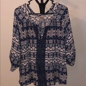 Women’s Aztec causal shirt